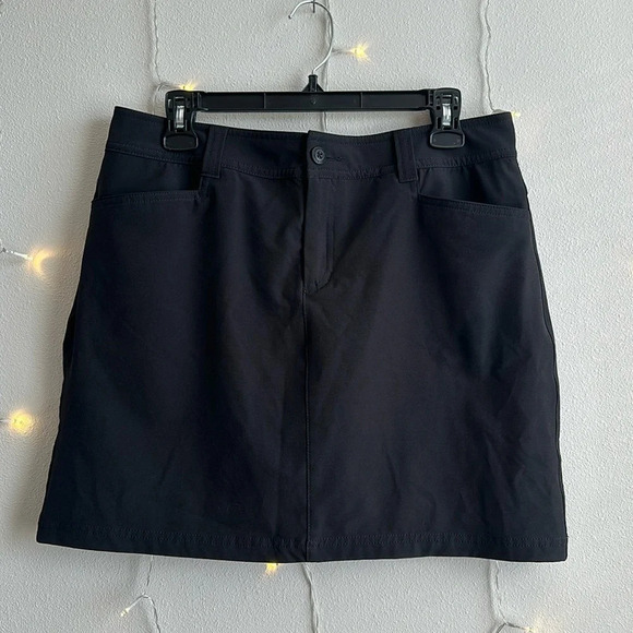 Eddie Bauer Active Skort​ - Picture 1 of 3